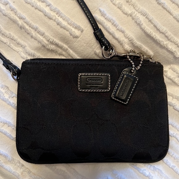 Coach Wristlet - Picture 6 of 6